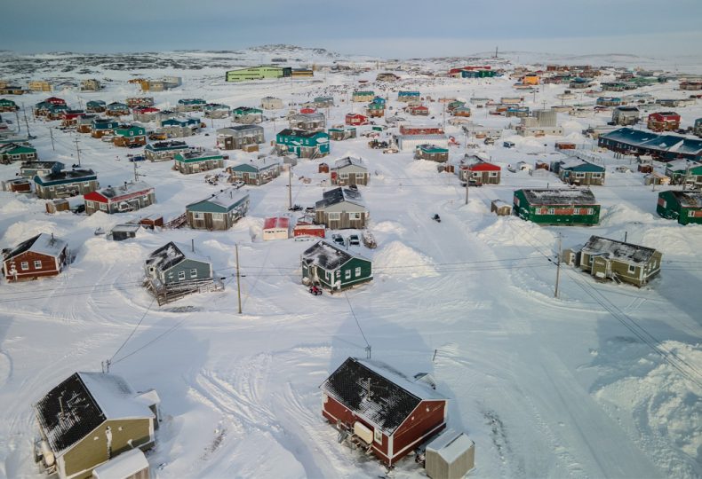 Voir le projet Conversion biénergie – Village nordique d&rsquo;Inukjuak