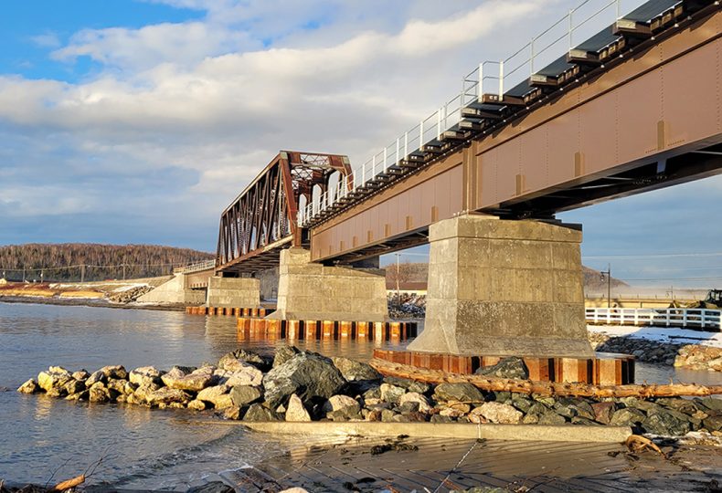Voir le projet Réhabilitation du tronçon 2 du chemin de fer de la Gaspésie